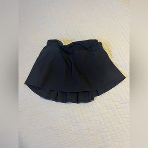 black tennis skirt